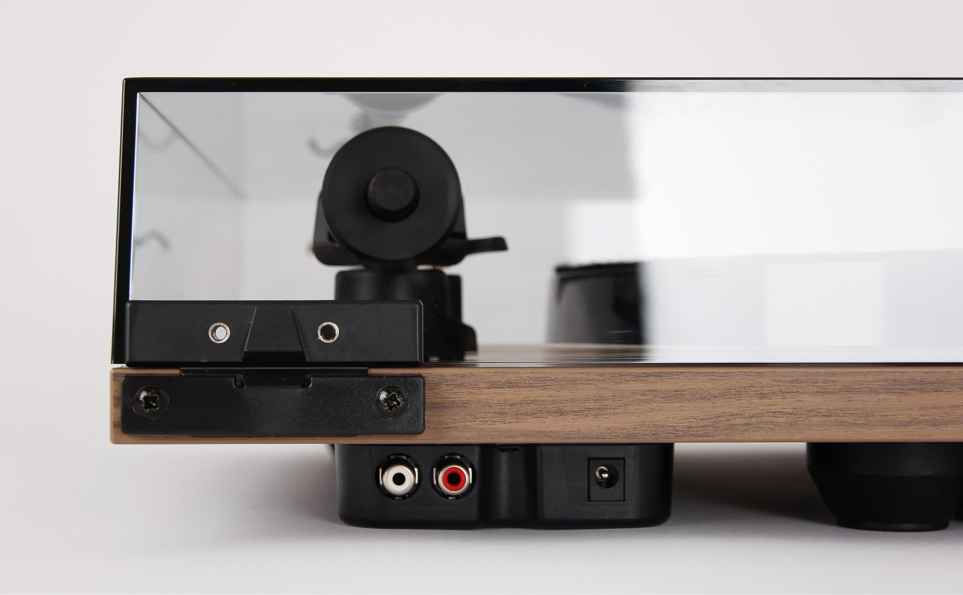 Rega Planar 1 Plus Walnut